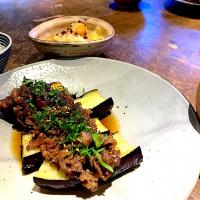 揚げ茄子の牛肉乗っけ