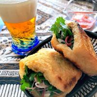 たそがれセット
エスニックそぼろと香味野菜のお揚げさん詰め