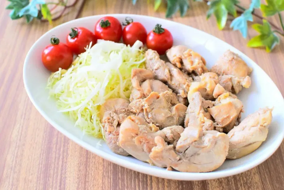 鶏もも肉のにんにく醤油漬け、ごま油炒めのレシピ|アマイモノ・クウ蔵さん