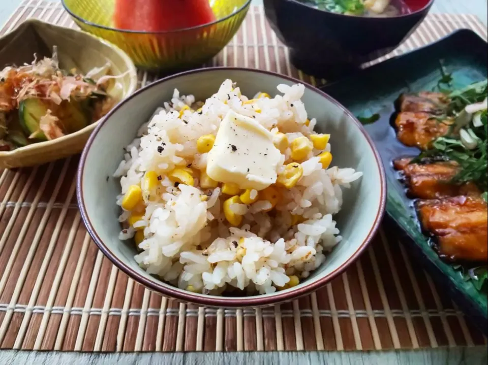 ひとみんΨ(*´∀｀)Ψしゃんの🌽バターコーン飯🌽
シャキシャキ💕甘ぁ～い💕|真希さん