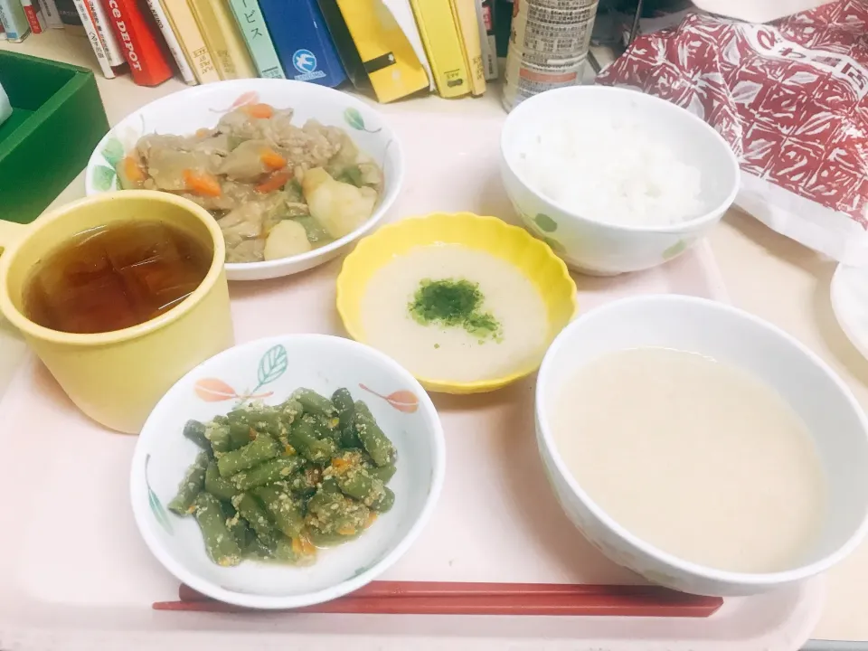 お昼ご飯🍚|石井 彩織さん