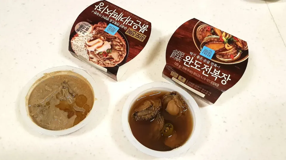 Snapdishの料理写真:crab roe paste and abalone marinade|steven z.y.さん