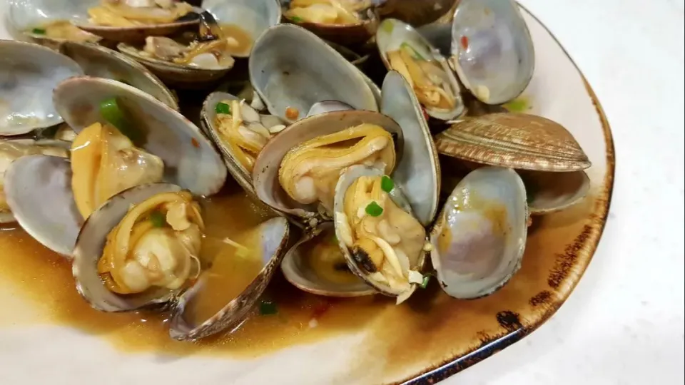 saute clams in fermented black bean sauce|steven z.y.さん