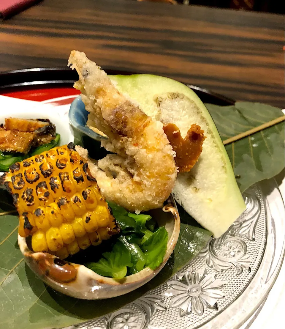 Snapdishの料理写真:芝海老の揚げ物、水茄子、焼きとうもろこし🌽、鰻ざく、小松菜の煮浸し|Kumi_loveさん