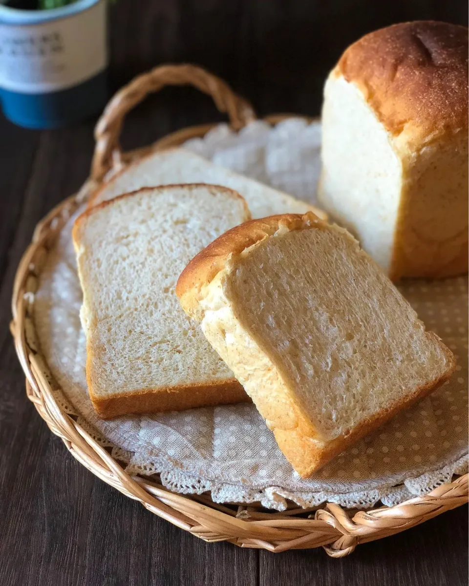 全粒粉入り山食パン|ともみ。さん