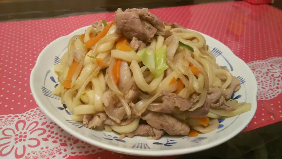 Snapdishの料理写真:焼うどん
多すぎ😃|kamekameさん