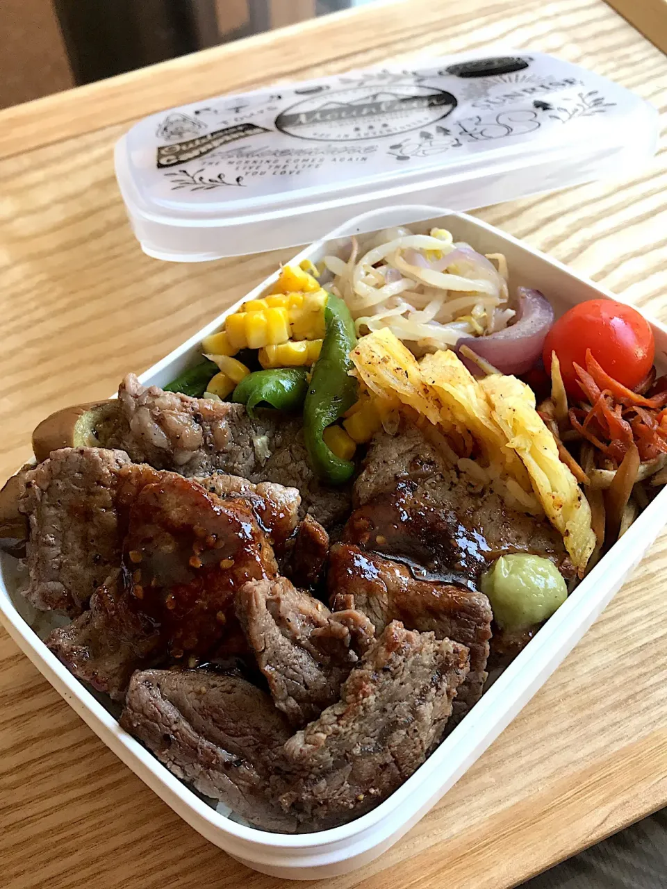 ステーキ丼弁当|二キィさん