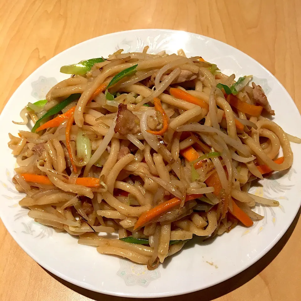 焼きそば@石の家(新宿)|yoooochanさん