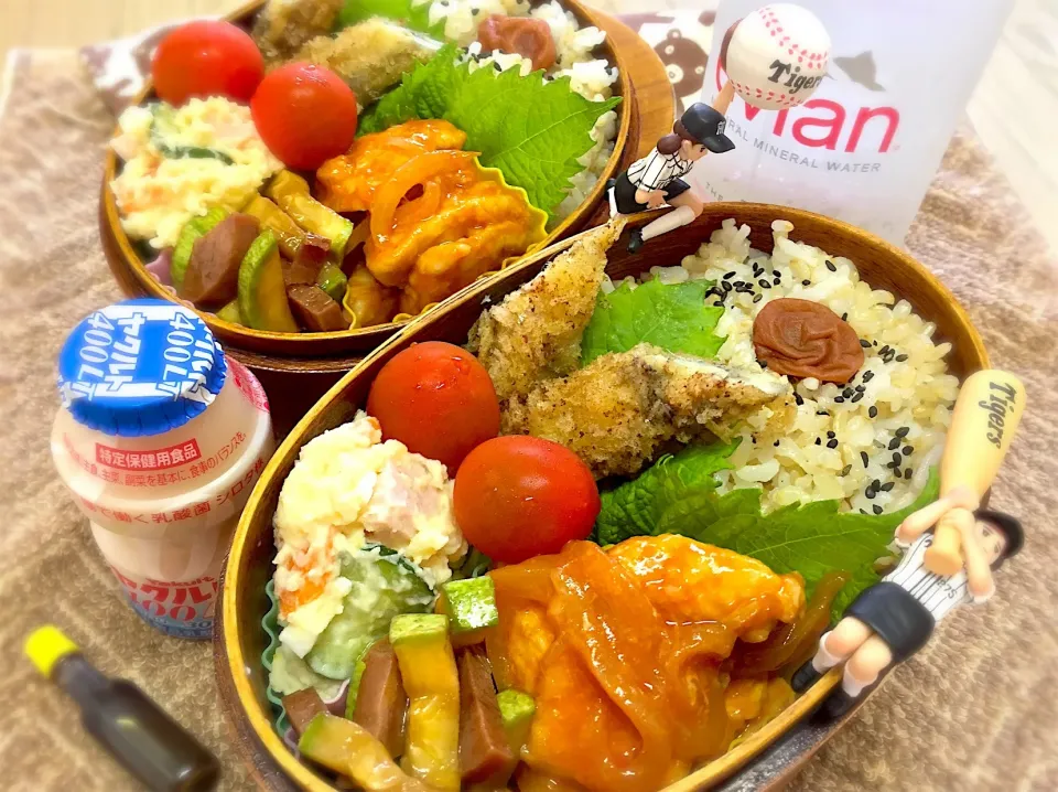 発芽玄米ブレンドご飯🍚&鶏チリ🐔&ししゃもフライ&スパムとズッキーニのオイスター炒め&ポテトサラダ&大葉&プチトマト🍅の夫婦お弁当♪

 #弁当  #フチ子 #昨日フチ子忘れた #鶏チリソース #梅干しはご飯に埋めないと殺菌効果薄れます|桃実さん