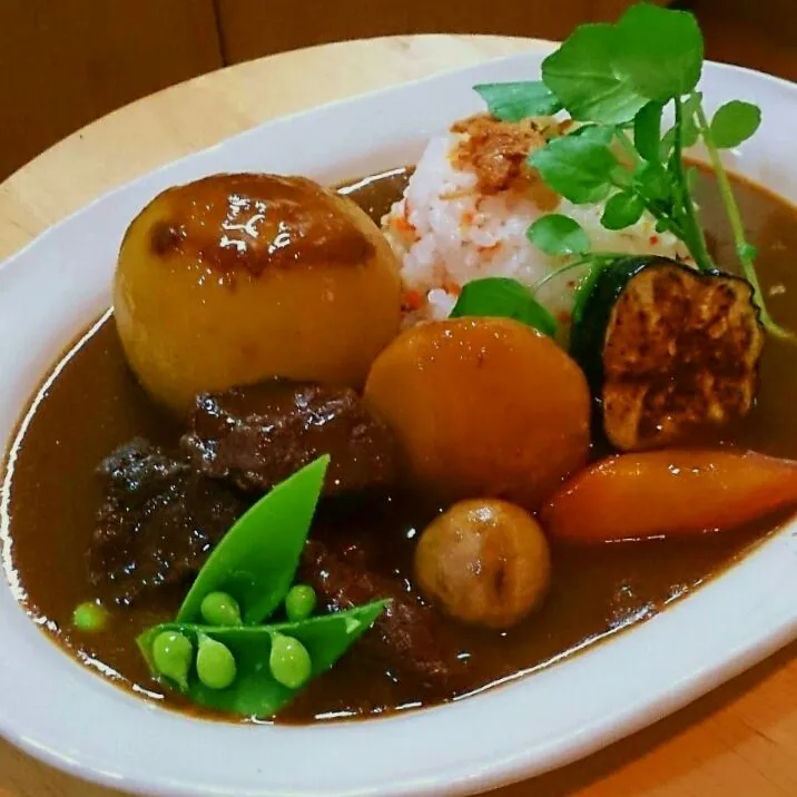 すね肉＆野菜ゴロゴロ＊キャロツトライスの欧風カレー|mi_neneco♪さん