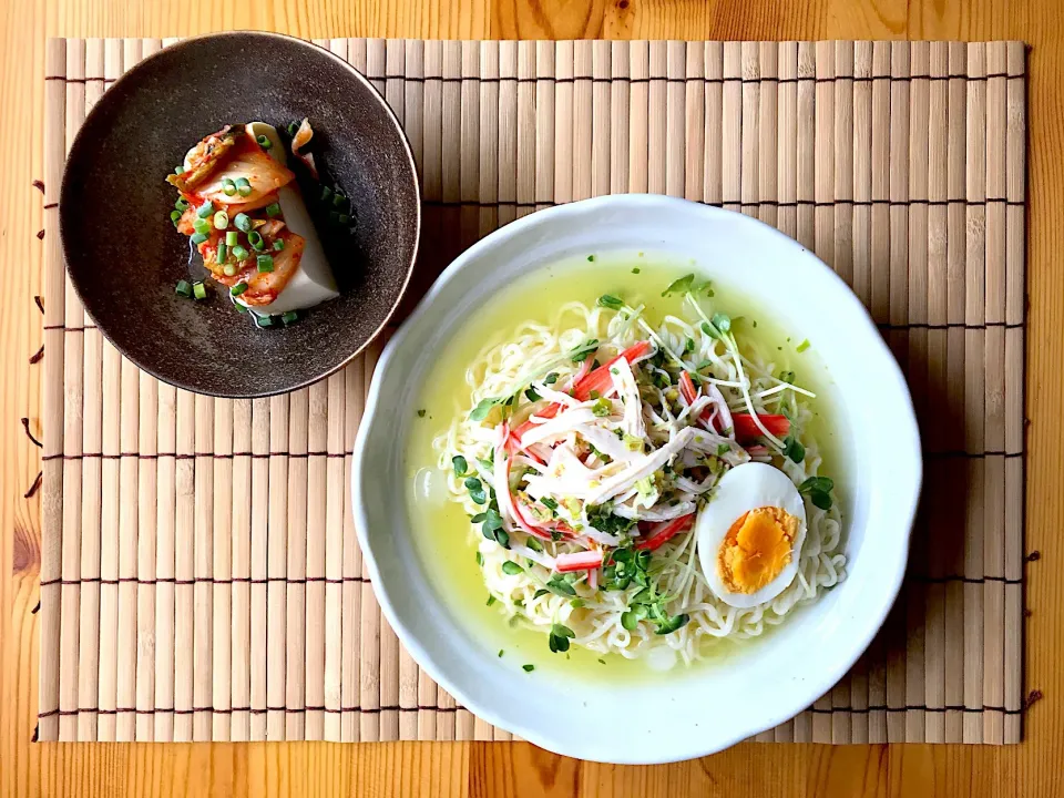 サッポロ一番塩ラーメン
キムチ冷奴|sayaさん