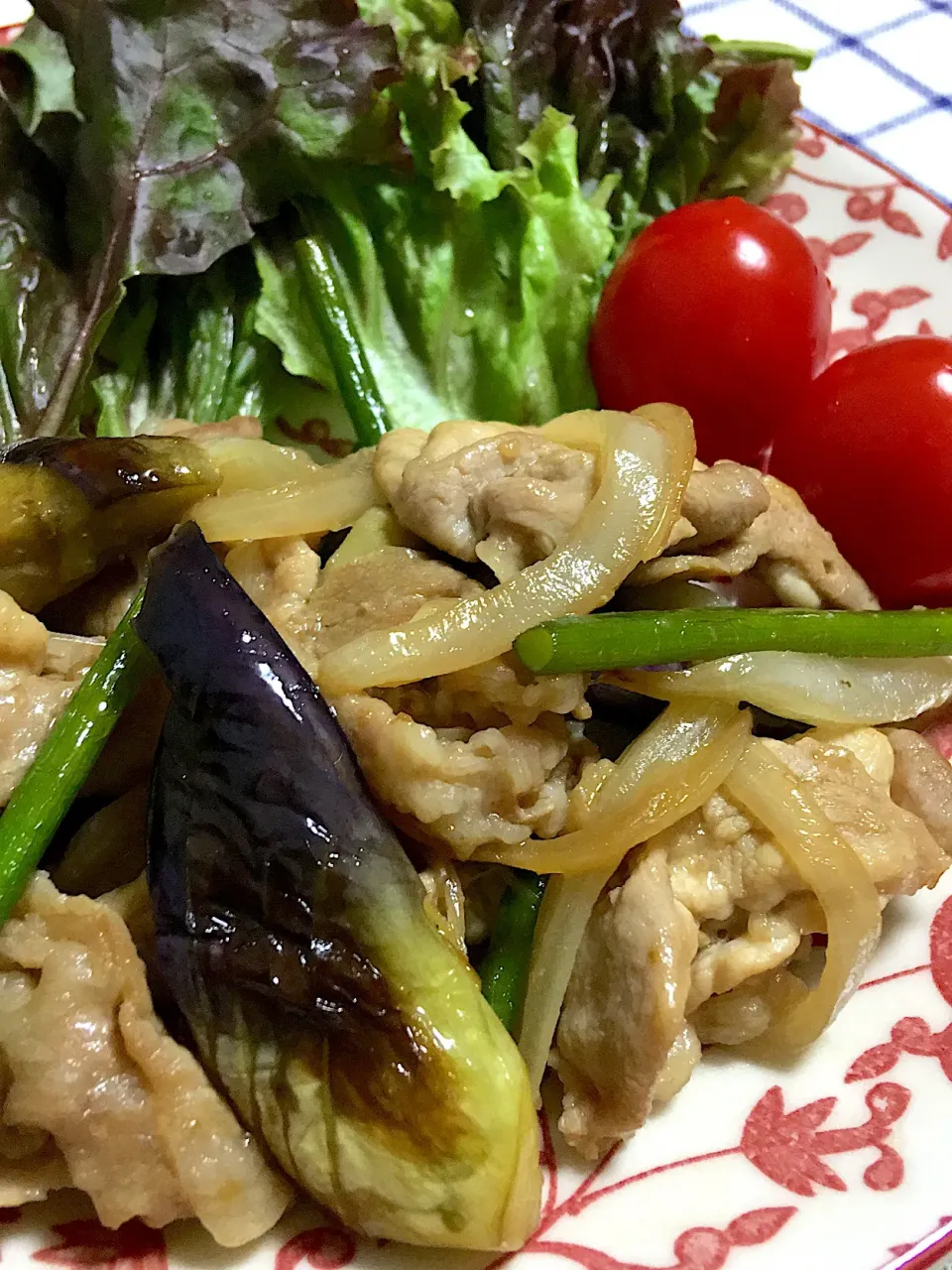 豚しゃぶ肉とニンニクの芽の味ぽんでサッパリ炒め✨|はるさん