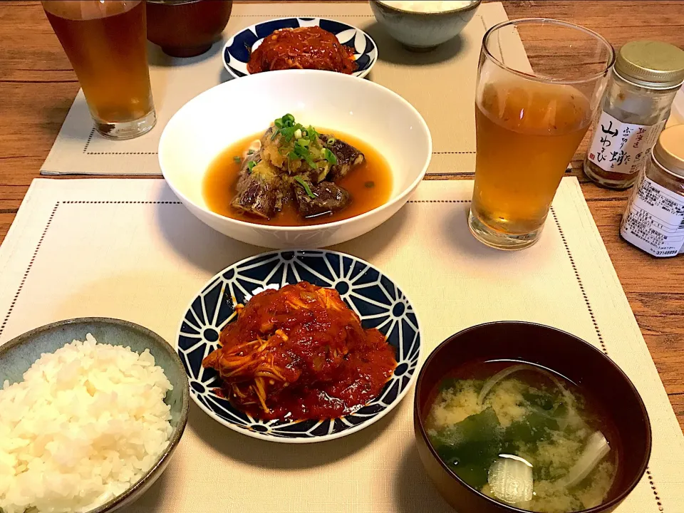 本日のおうちごはん💐（過去投稿

ナスのおひたし×煮込みハンバーグ|mami☺︎さん