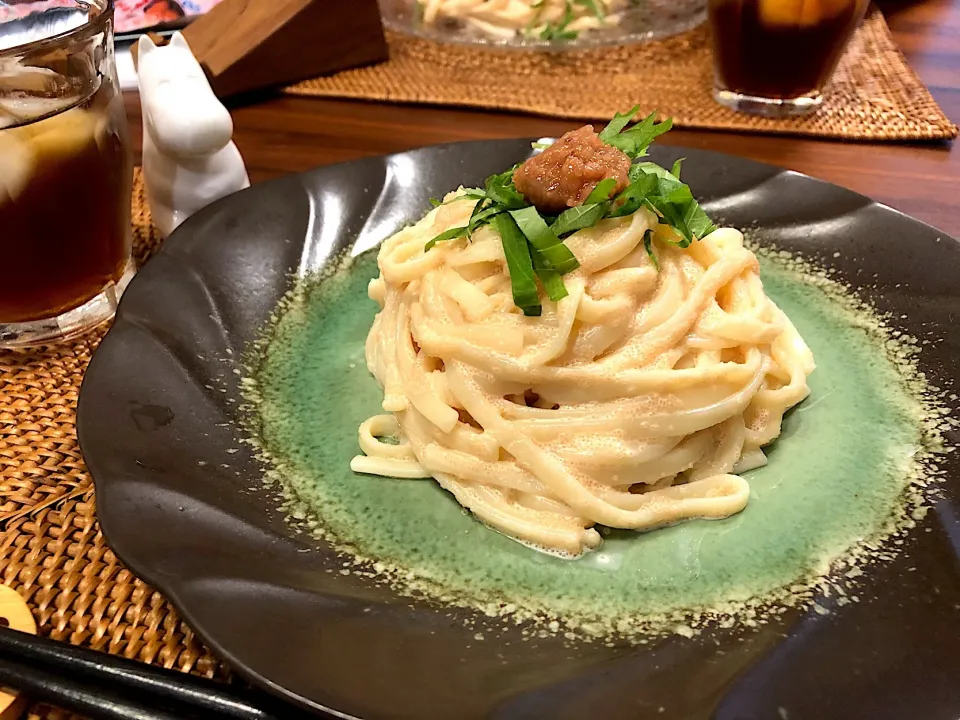 たらマヨ冷やしうどん⭐︎大葉と梅干しで爽やかアクセント|ねぎぼうずさん