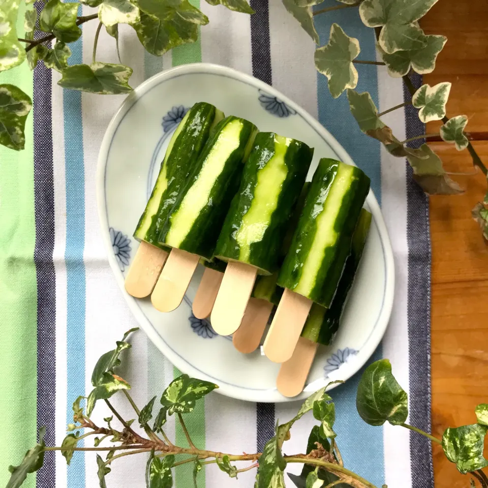 🥒夏の風物詩 ミニお祭り胡瓜🥒をパリポリかじりながら 高校野球⚾️観るのダ‼️|Hollyさん