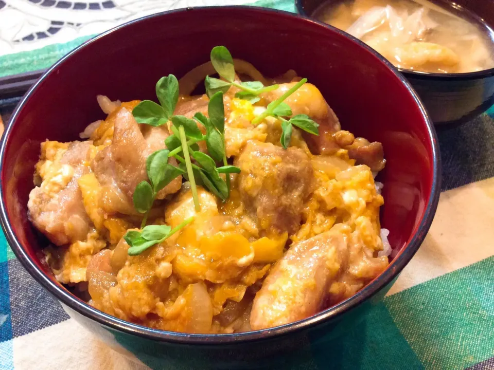 簡単❣️美味しい親子丼😋🐔|アライさんさん