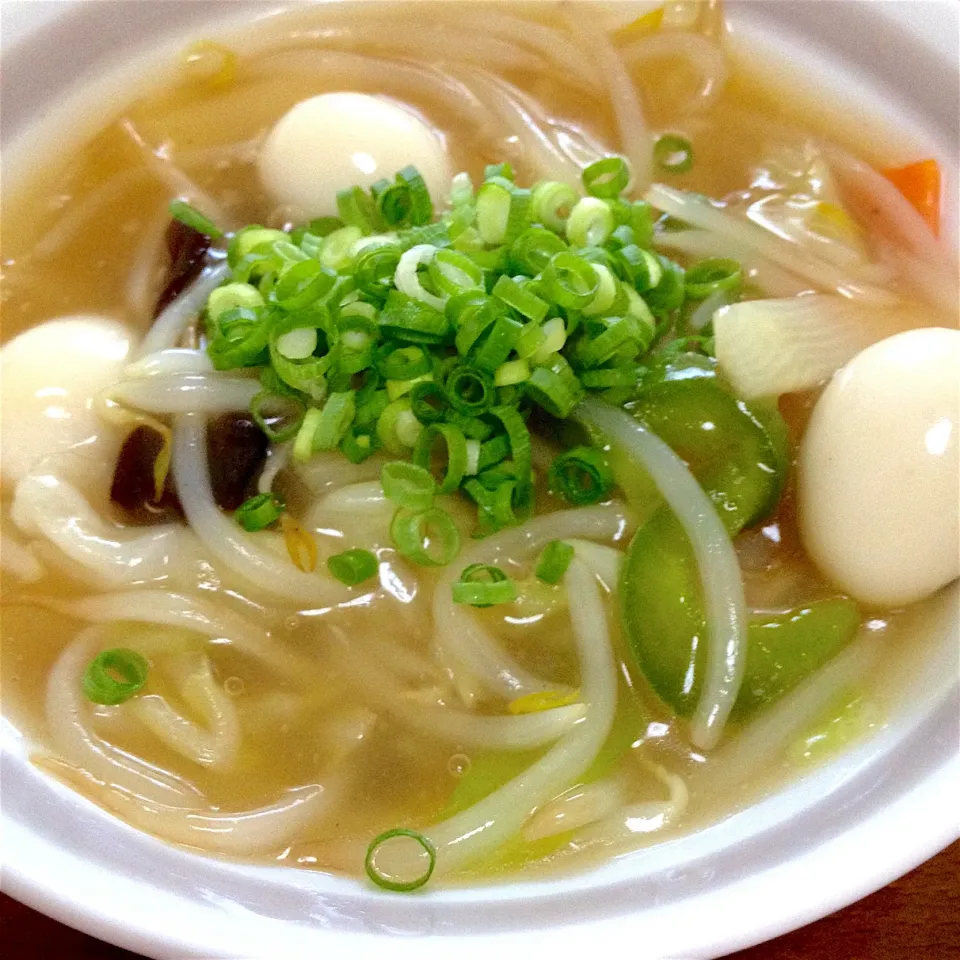 Snapdishの料理写真:もやしメイン✨八宝菜風野菜炒め☘うずら玉子が食べたくて😋|まいりさん