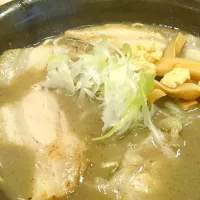 【出張麺：名古屋】にぼしらーめん88 本店 の にぼしらーめん＋ライス&キムチ(ランチ無料、おかわり自由) ＠名古屋 18119