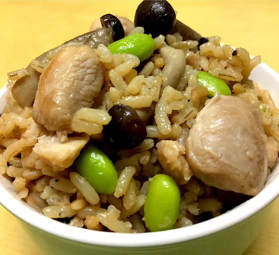 One pot chicken mushroom edamame rice|Jenさん