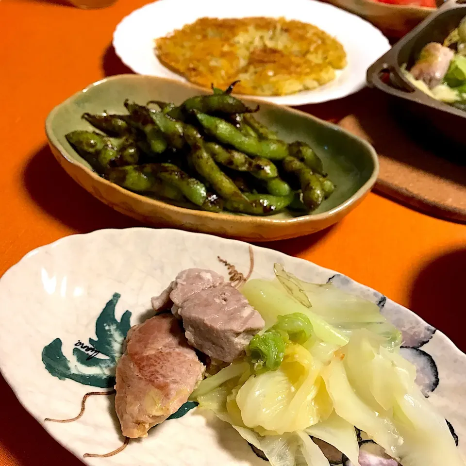 塩麹漬け豚ヒレとキャベツの蒸し焼き、枝豆のオイスターソース炒め、じゃがいもなガレット|ゼニコさん