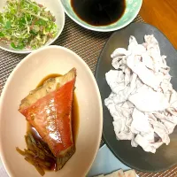 冷しゃぶ薬味乗せ、金目鯛の煮付け
 #薬味たっぷり|yoshiminさん