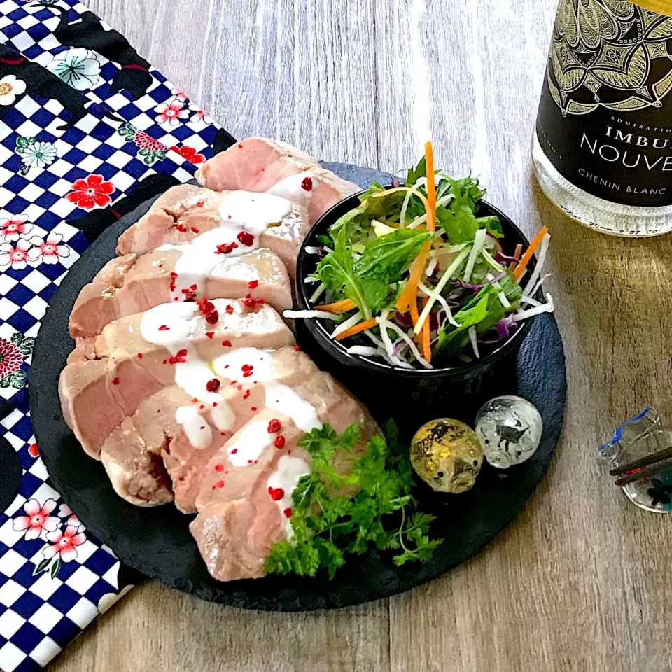 低温調理器がアツい！お箸でいただくローストポーク🐷|mocoさん