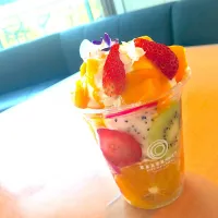 Snapdishの料理写真:トロピカルパフェ|misa.さん