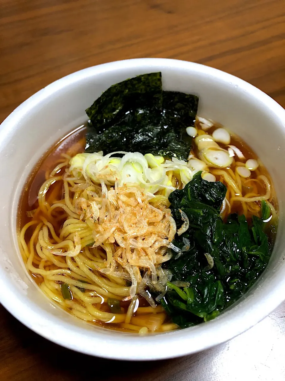 日清 麺職人 醤油味🍜|ラックさん