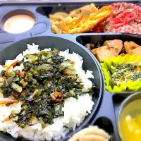 ピリ辛小松菜そぼろご飯弁当|ニコちゃんさん