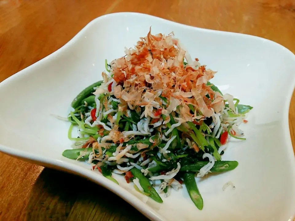 山本真希さんの三つ葉としらすの梅カツオ和え🍀|Naomi Furuyaさん