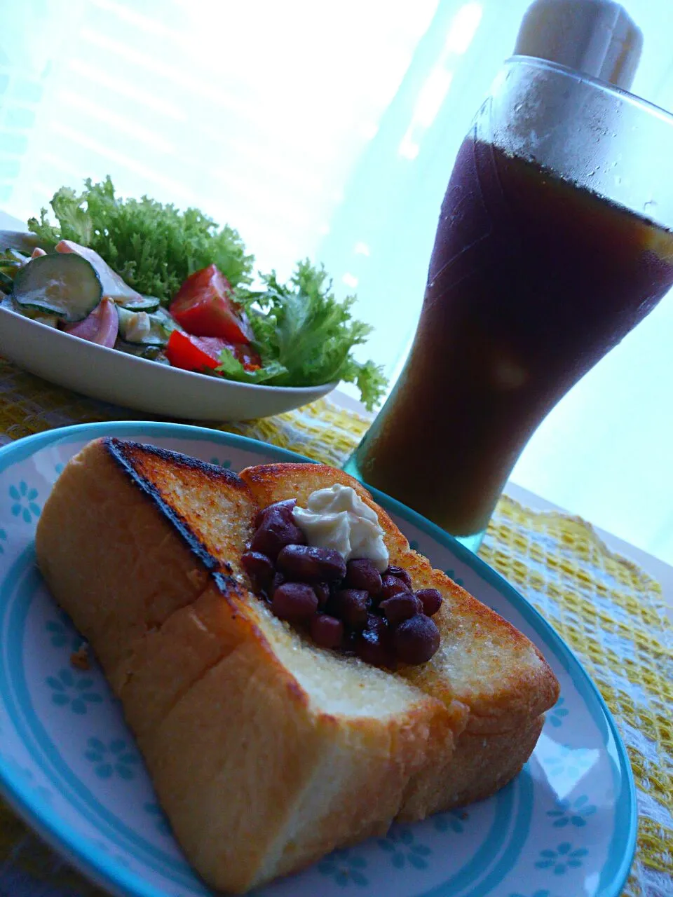 してみた🌟初小倉トースト🍞
初アイスキャンディー珈琲|みるくここあさん