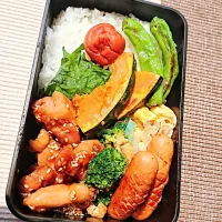 お弁当
💮鳥の照り焼き
💮卵焼き
💮ウインナー
💮カボチャの素焼き
💮ブロッコリーと揚げの和え物|しずきさん