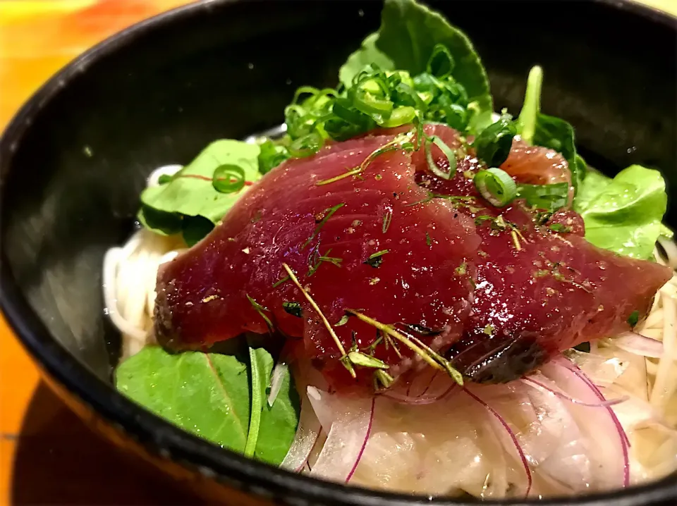 鰹のハーブマリネそうめん2|半田手延べそうめんの店 阿波や壱兆さん