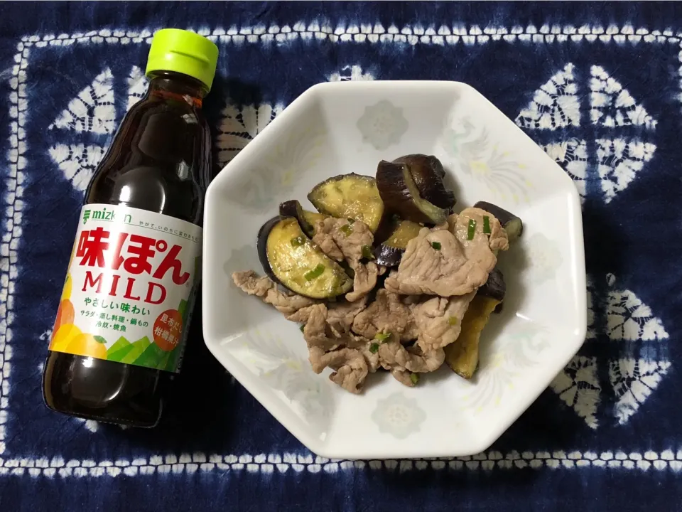 Snapdishの料理写真:夕飯🎵茄子と豚肉のさっぱり炒め🎵|kiyominさん