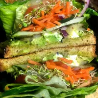 Pesto Aubergine sandwich|jan renaeさん