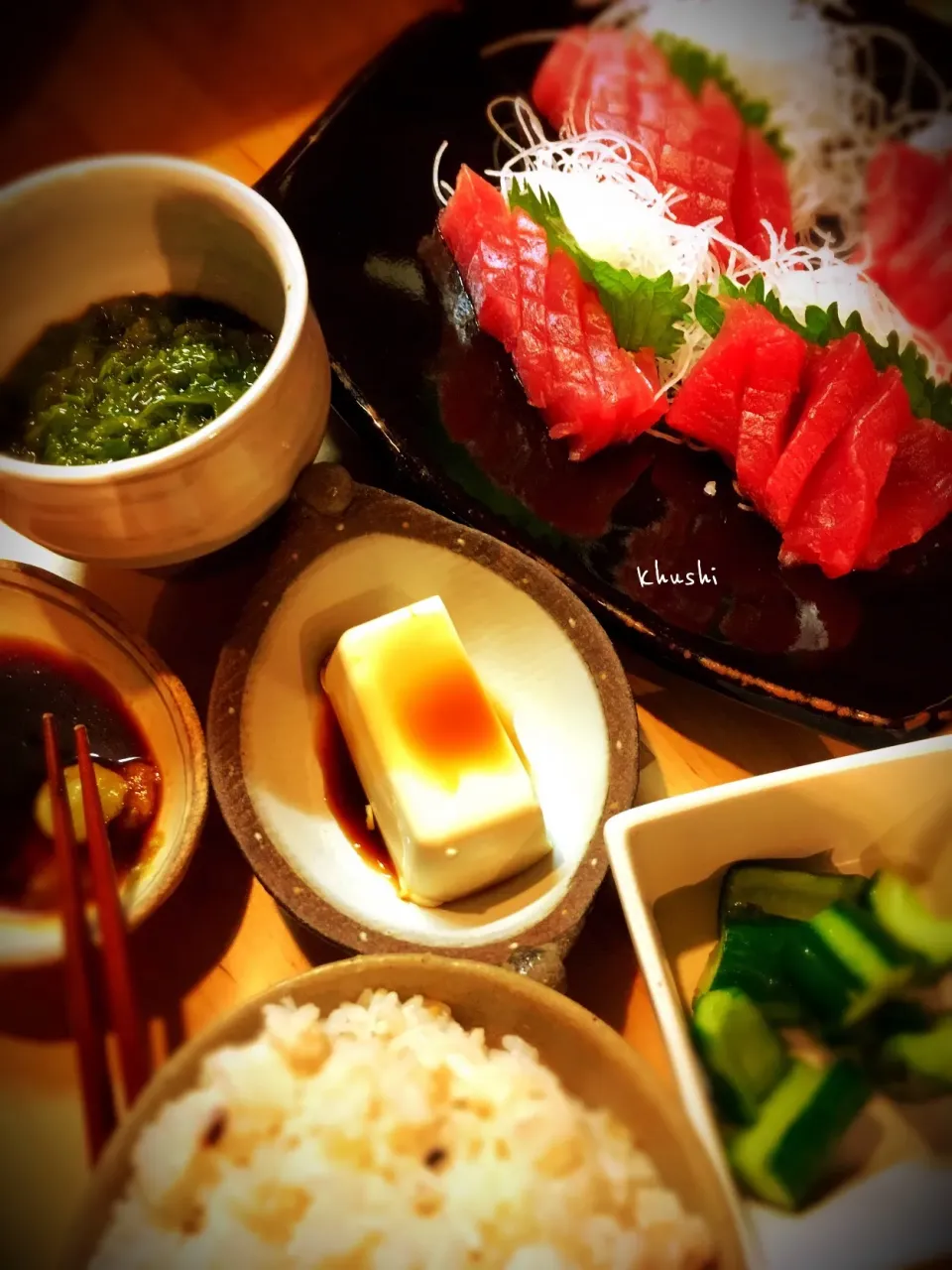 美味しい #鮪の赤身 で、 #お刺身定食 🐟
🥒胡瓜のお漬物🥒は、 #糀甘酒 プラスで、優しい甘さと塩味♬|KOZUEさん