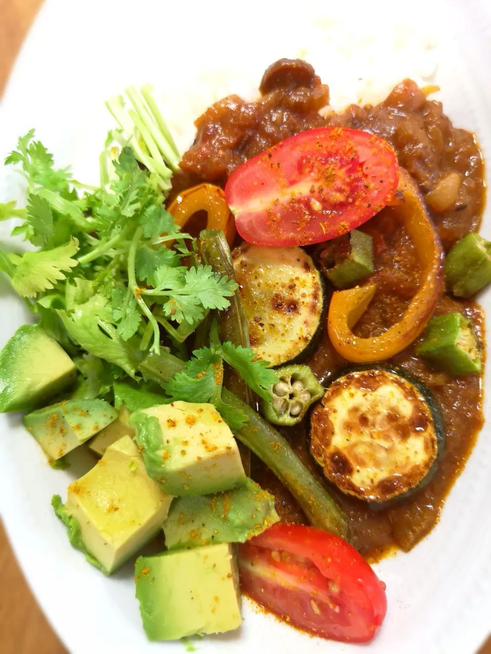 夏野菜の牛すじカレー|長谷川裕子さん