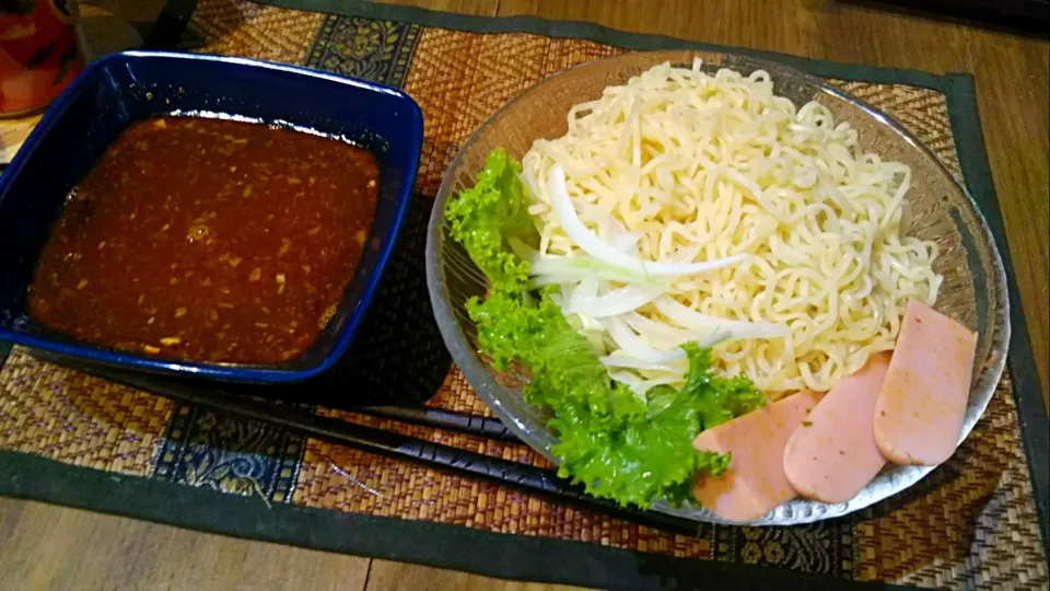 トムヤムクンつけ麺|まぐろさん