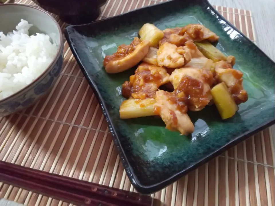 鶏肉のさっぱり煮 梅にんにく風味|真希さん