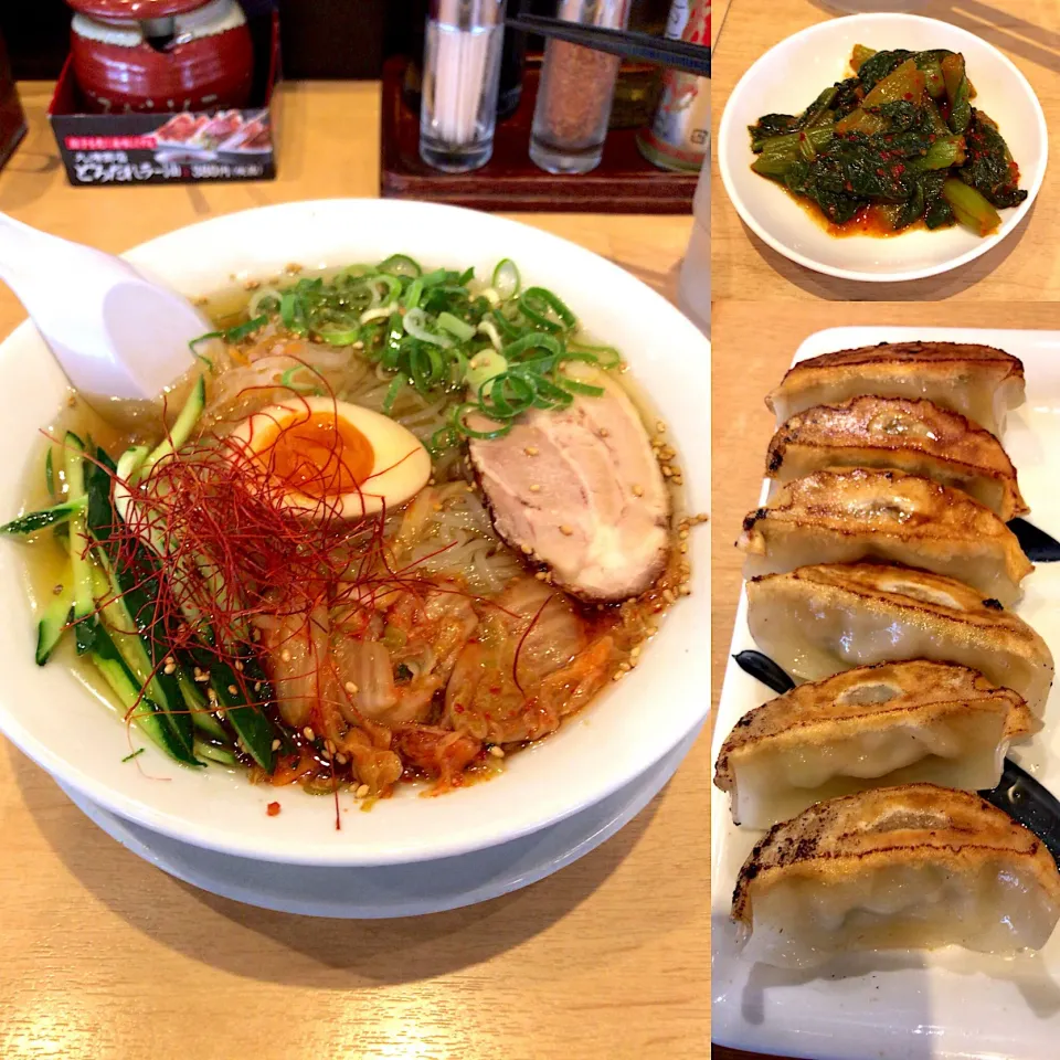 盛岡冷麺🍜
餃子🥟|るみおんさん