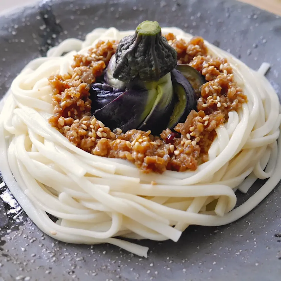 Snapdishの料理写真:ピリ辛肉味噌うどん|ちーさん