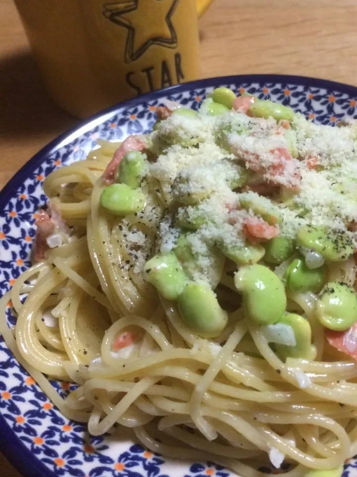 鮭と枝豆のクリームパスタ🍝|てみんちゃんさん