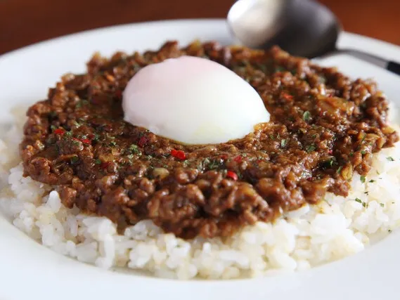 Snapdishの料理写真:荻窪「すぱいす」のスパイスルーでキーマカレー🍛スパイス増し増しでスパイシーに✨|マユマユさん