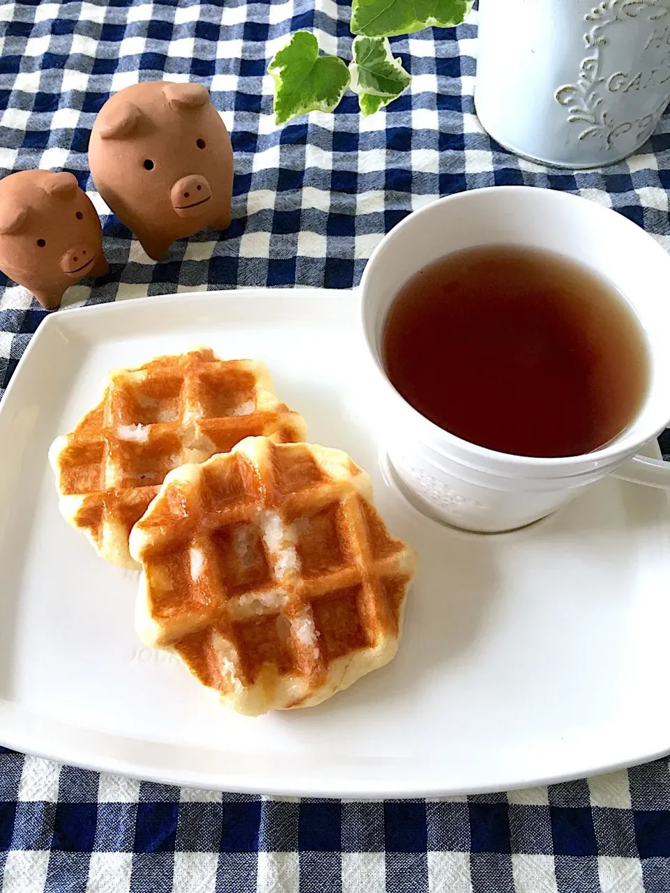 朝ごはん代わりのワッフル🇧🇪|むーさん