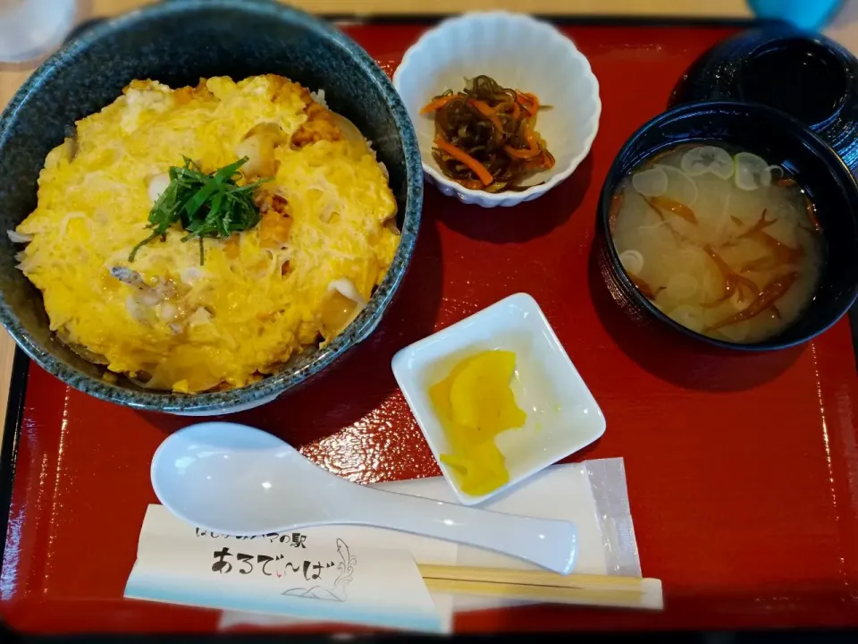 |おうちご飯と外食の記録^^さん