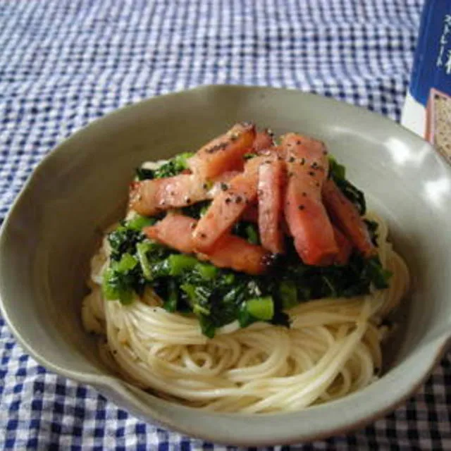 マル子さんのモロヘイヤとベーコンの和えそうめん #レシピブログ #RecipeBlog|レシピブログさん