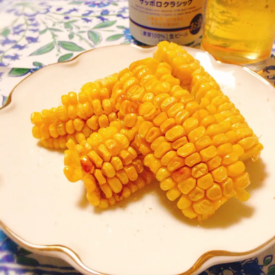 素揚げとうもろこし🌽シンプルにお塩で♪|YummyKさん