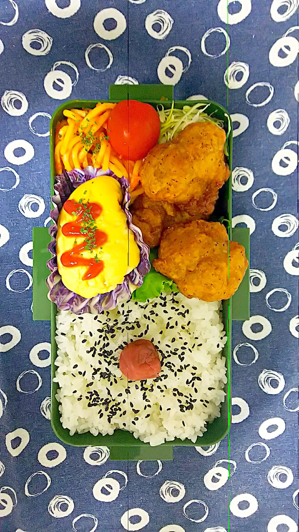 夫お弁当 #オムレツ #からあげ|かねしろ食堂さん