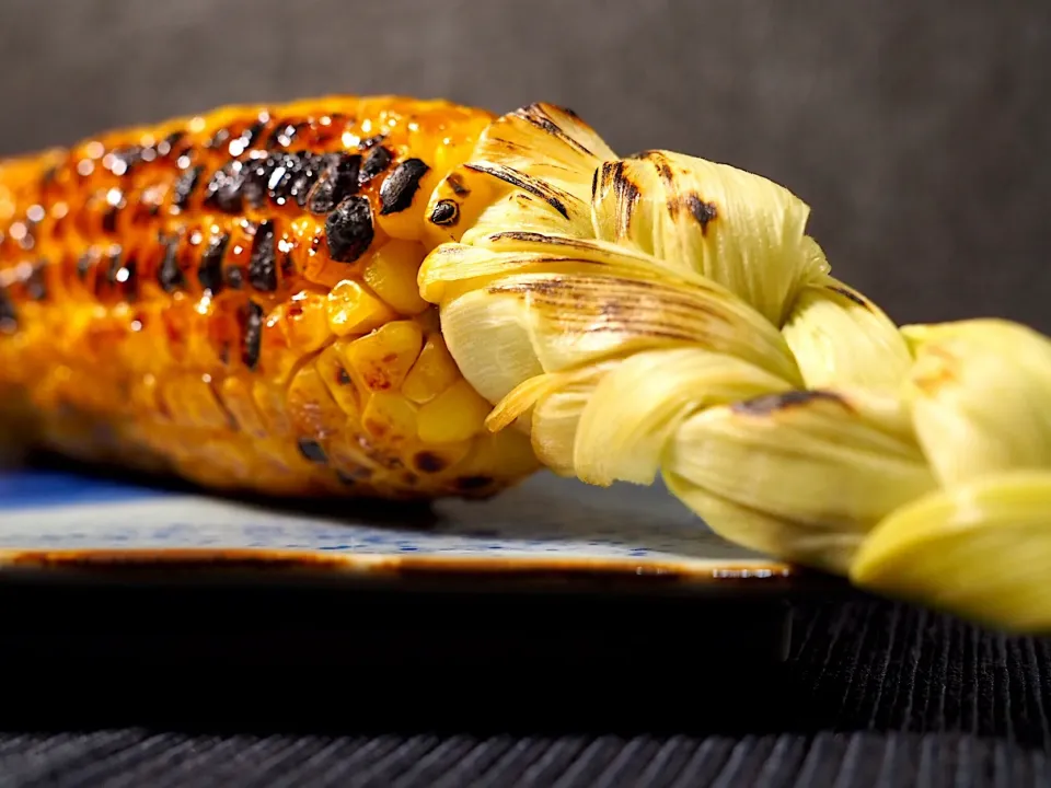 三つ編み焼きとうもろこし
#とうもろこし #とうきび|ぞうさんのお台所さん