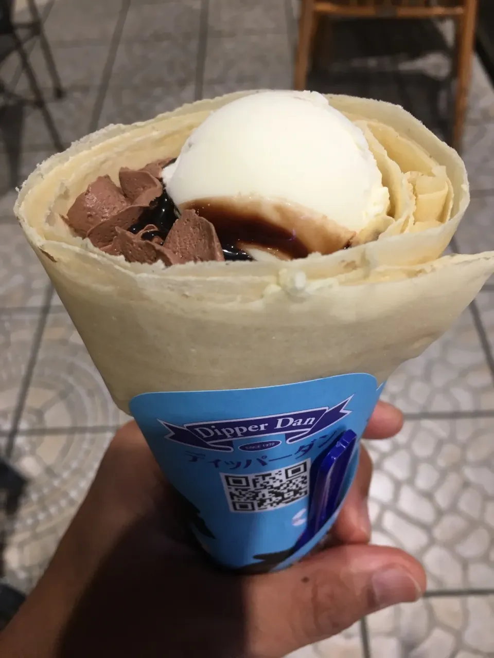 甘いものが食べたくなってアイスショコラクレープ🍨|フージさん